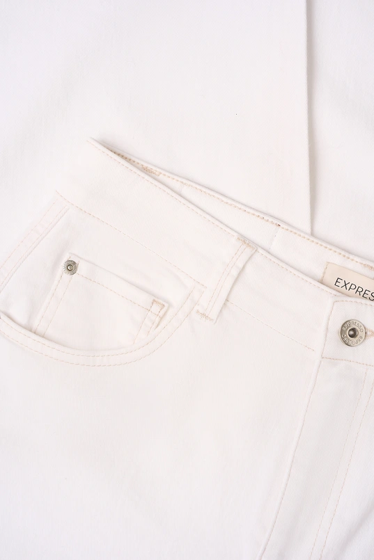 Barrel jeans