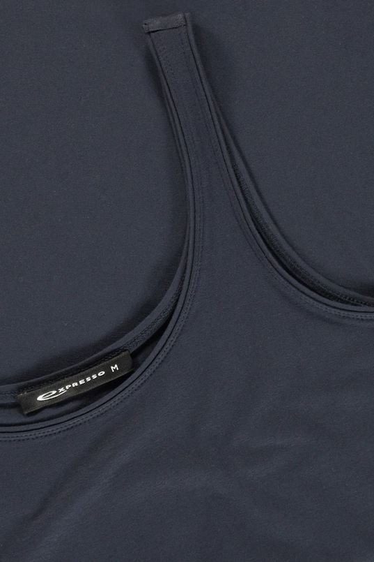 Basis singlet