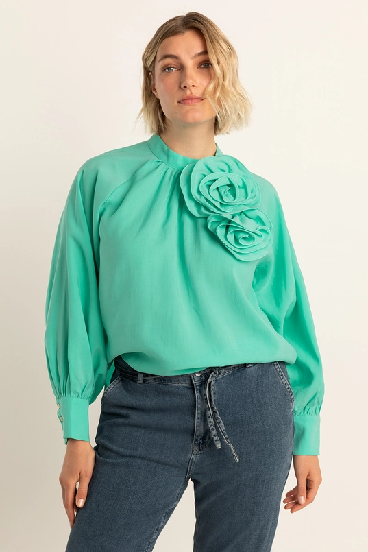 Blouse met bloemapplicatie