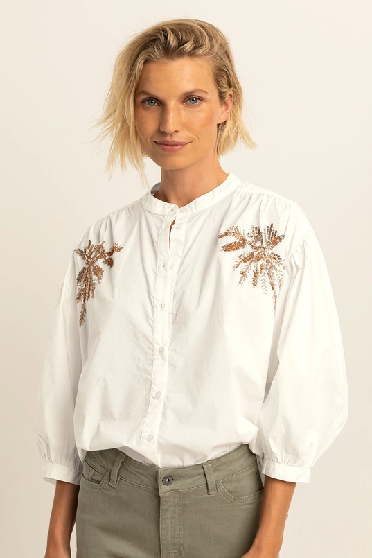 Blouse met geborduurde details