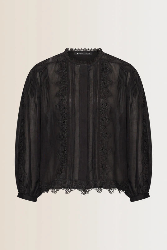 Blouse met kant