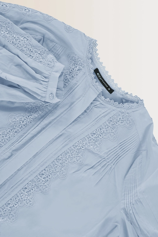 Blouse met kant