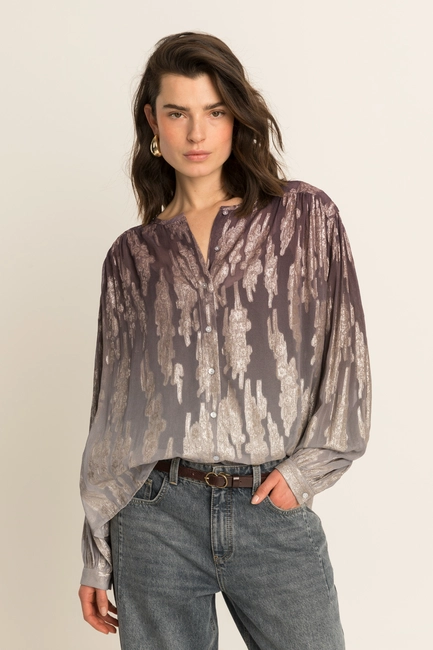 Blouse met metallic print
