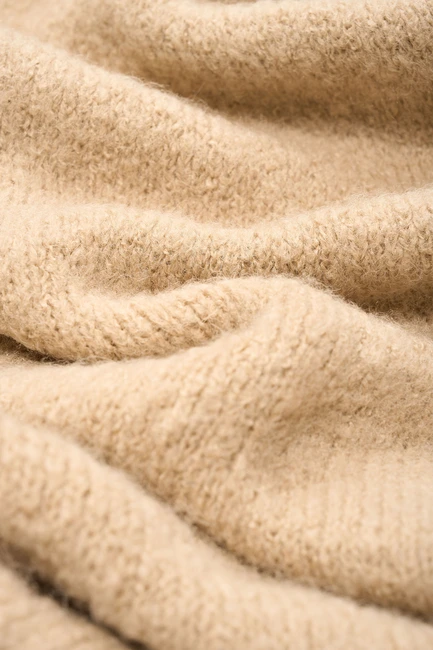 Bouclé shawl