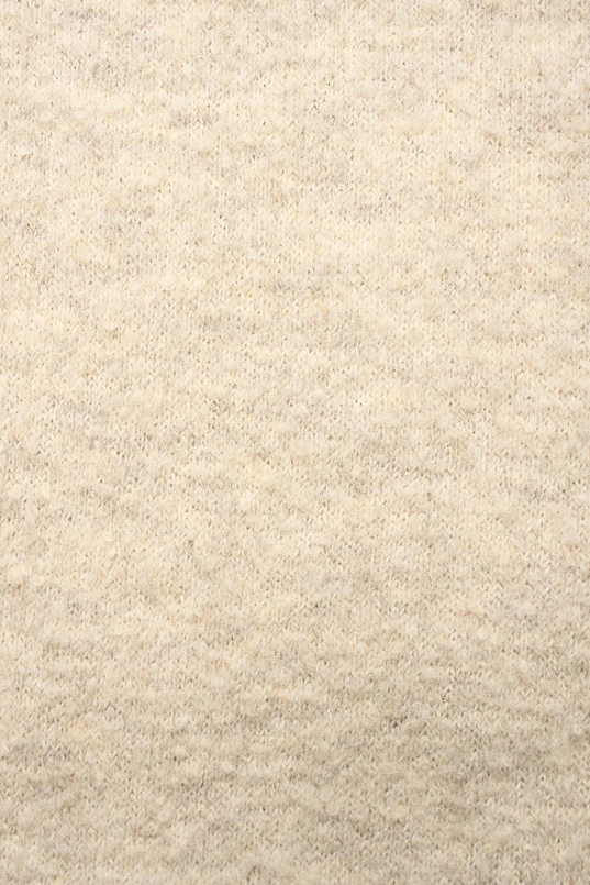 Bouclé shawl