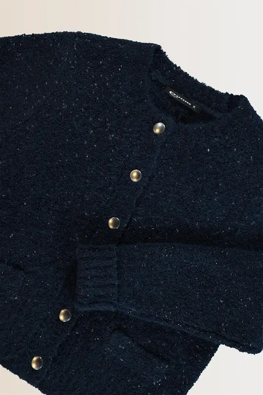 Bouclé vest
