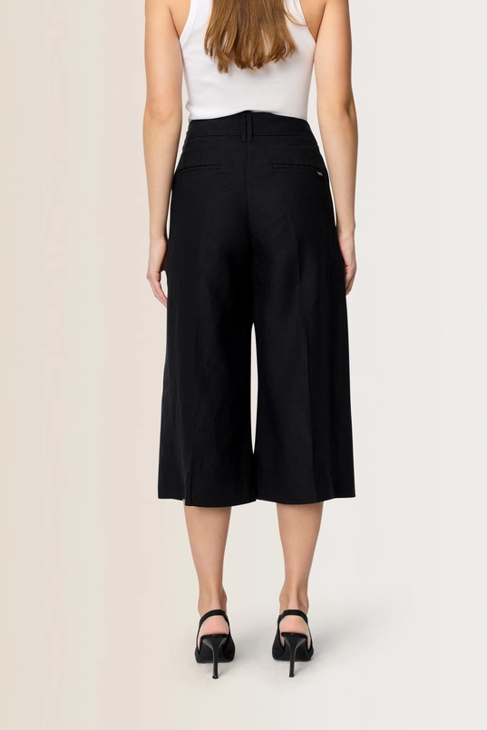 Britt Broek MAC