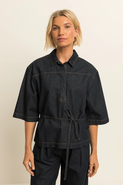 Denim blouse met ceintuur