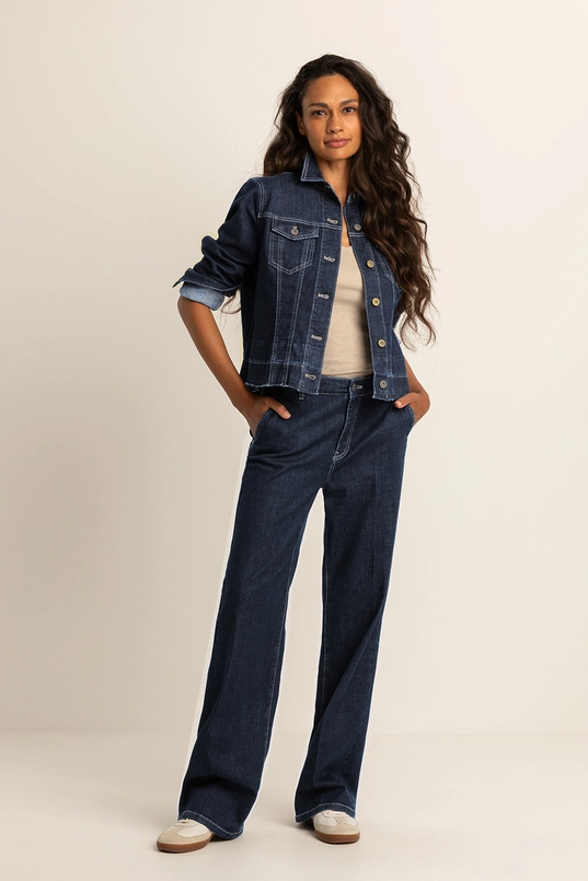Flared jeans