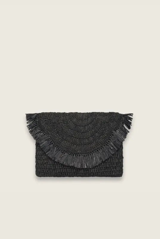 Fringe straw clutch