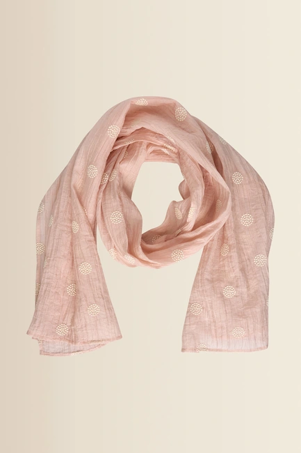 Geborduurde shawl