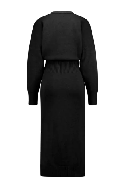 Gebreid kleedje