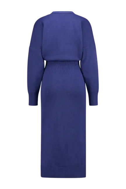 Gebreid kleedje