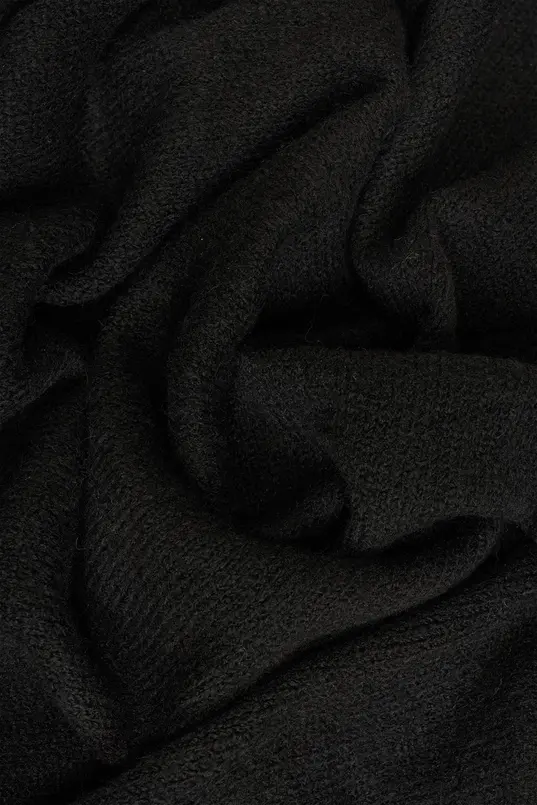 Gebreide driehoekige shawl