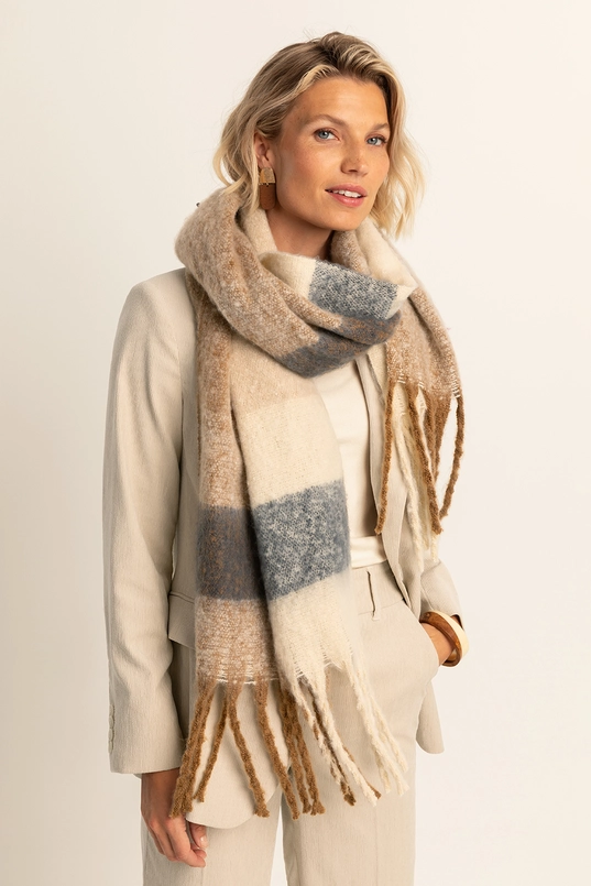 Geruite shawl