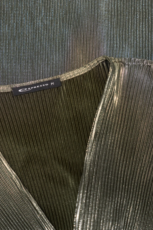 Glanzende top met plooidetail