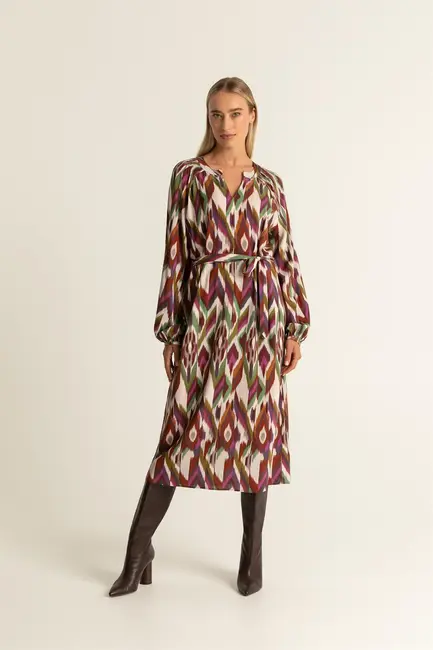 Kleedje met Ikat print