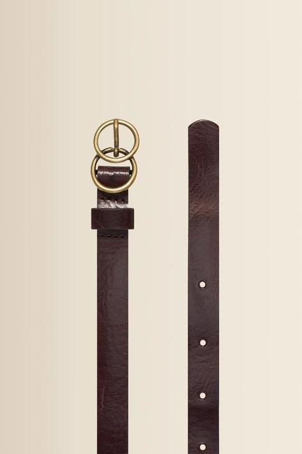 Leren riem met dubbele ringgesp