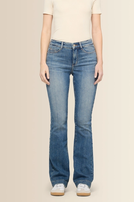 MAC Dream Boot jeans