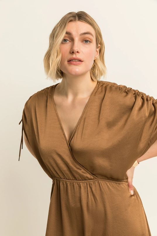 Midi-jurk met V-hals