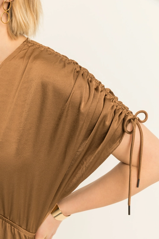 Midi-jurk met V-hals