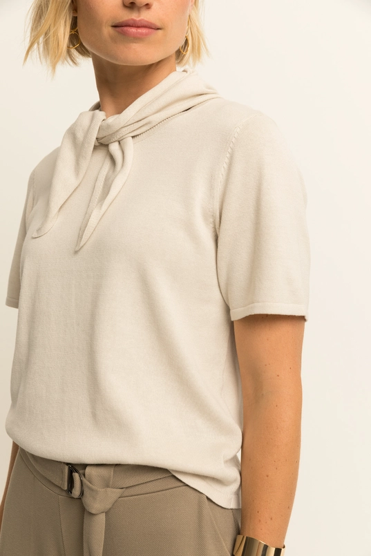 Pullover met sjaal