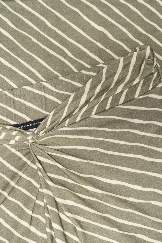 Rok met knoopdetail