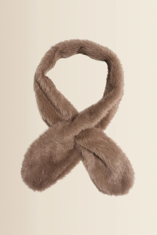 Scarf fur
