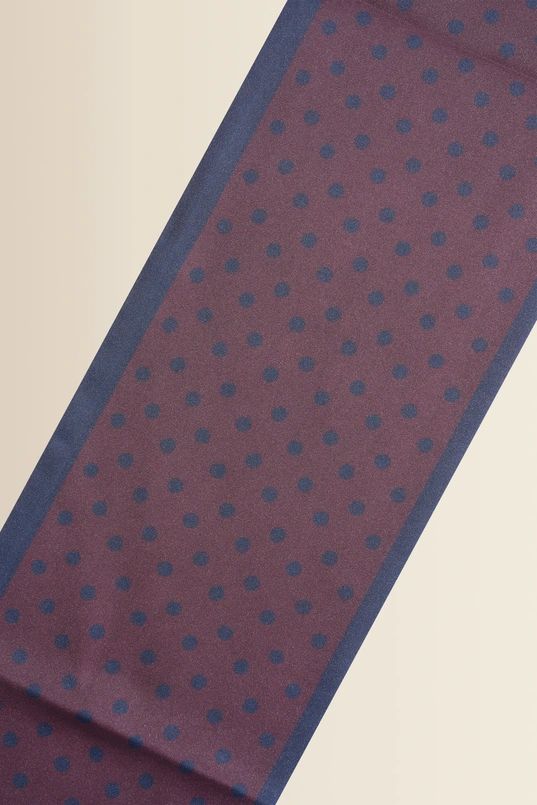 Scarf satin pattern