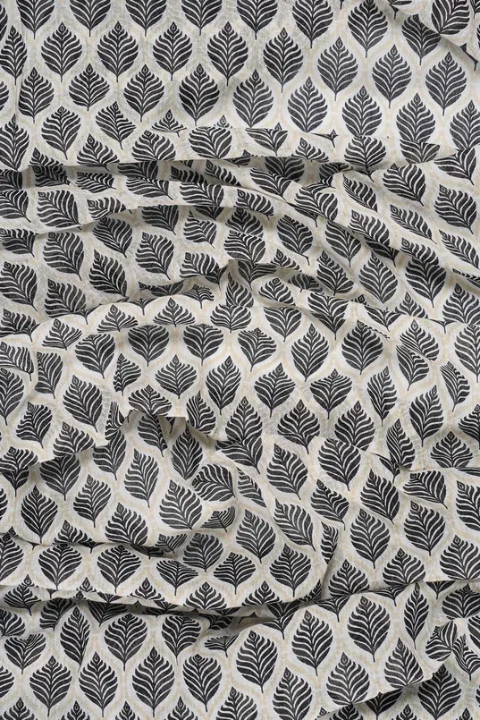 Shawl met grafische print