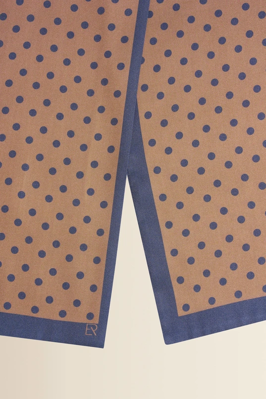 Shawl met stipdessin