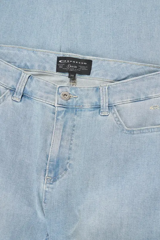 Slim fit jeans