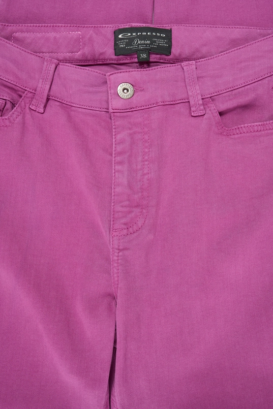 Slim fit jeans