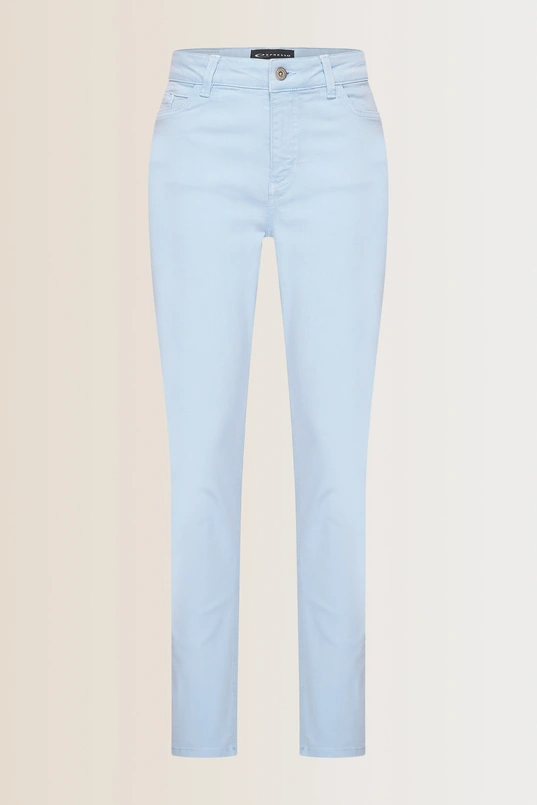 Slim-fit jeans