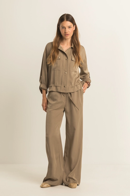 Soepelvallend blouse jasje