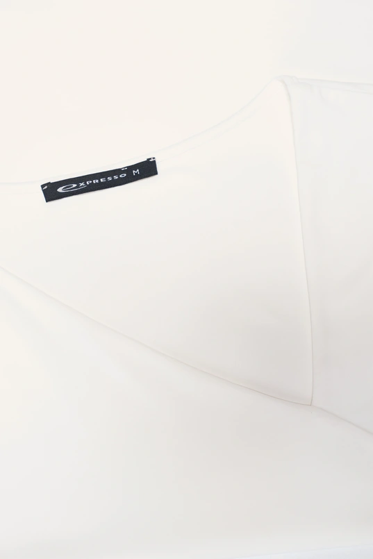 T-shirt met A-symmetrische halslijn