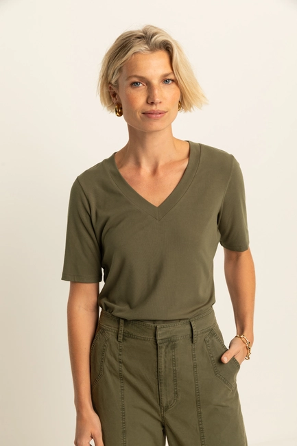T-shirt met V-hals