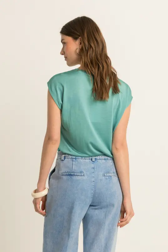 Top met plooidetail