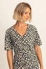 Travel top met V-hals
