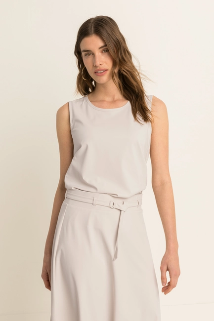 Travel top