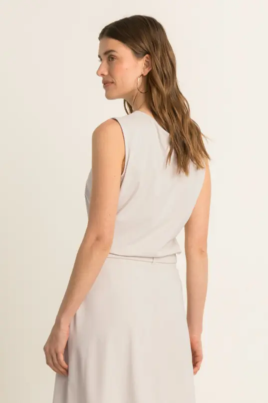 Travel top