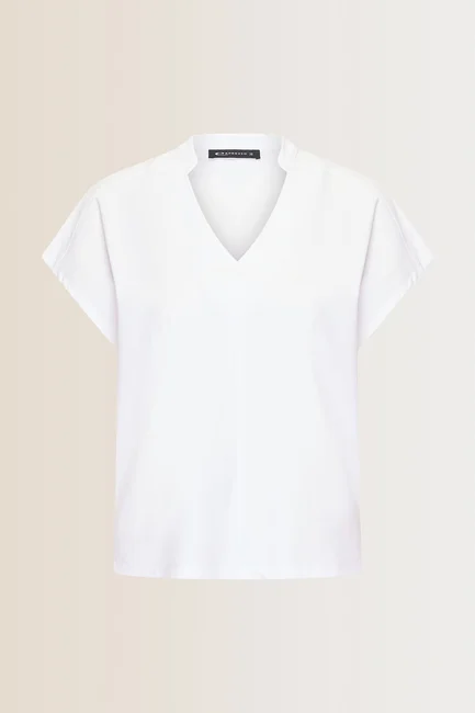 V-hals travel top