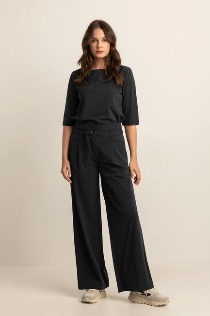 Wijde travel broek