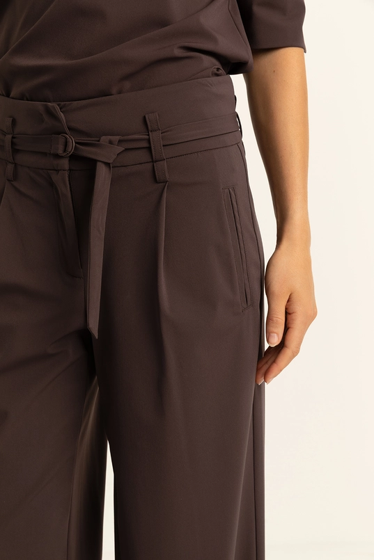 Wijde travel broek